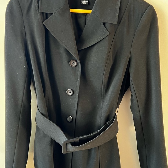 Black belted blazer - Size 8 - Picture 3 of 5
